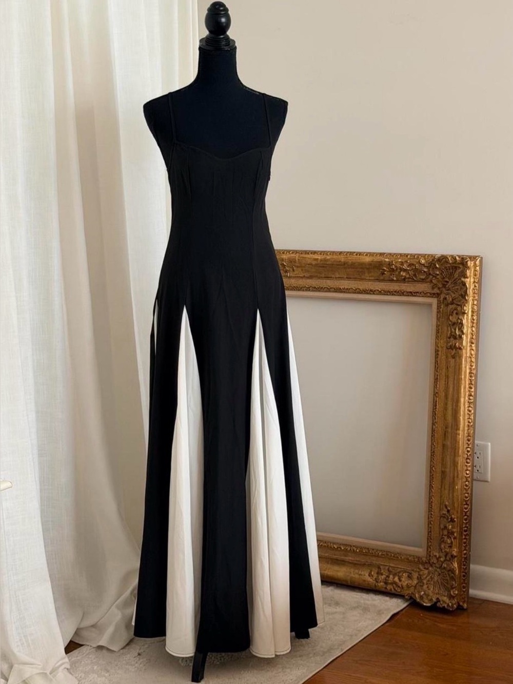 Black & White Colorblock Maxi Dress Sz Medium